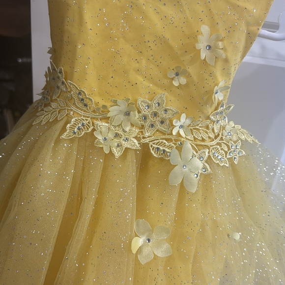 Infant Dress- 1 year old - Picture 7 of 8